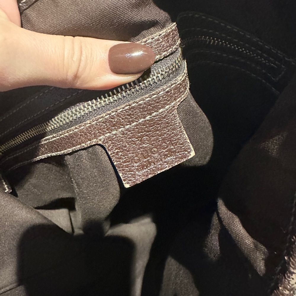 Gucci Tote - Picture 4 of 8